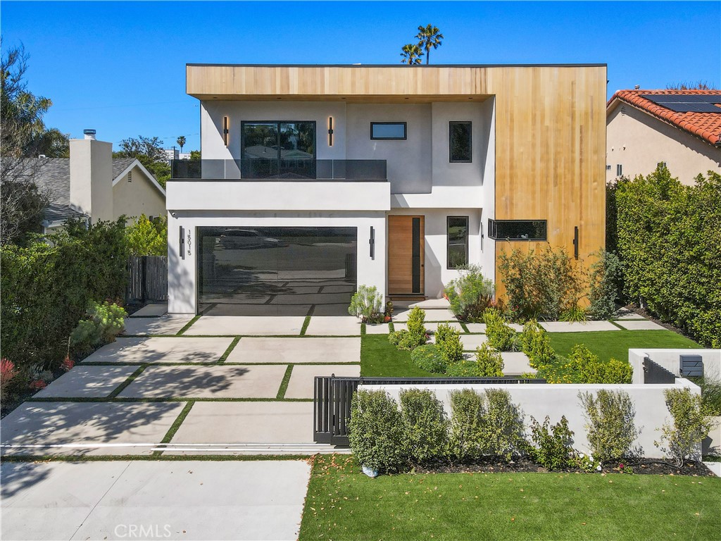 15015 Otsego Street, Sherman Oaks, CA 91403