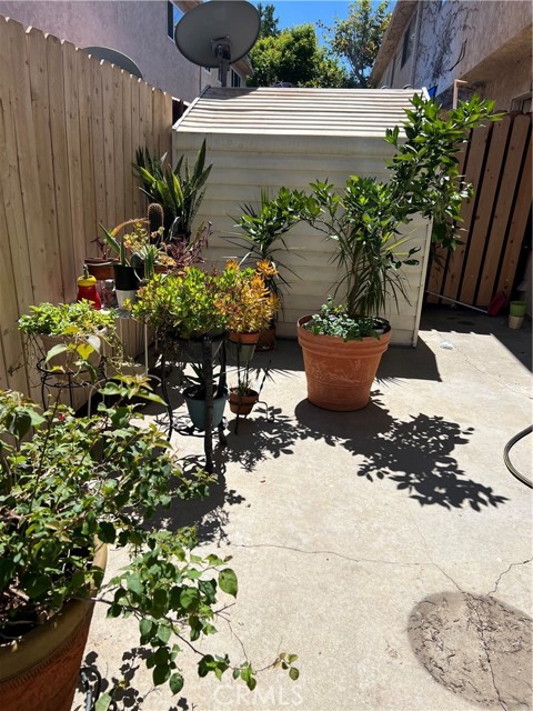 17131 Roscoe Boulevard, 7 photo 6