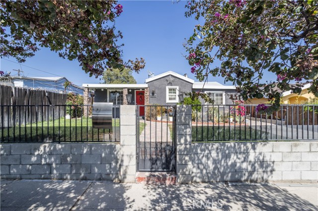 11141 Lull Street photo 5