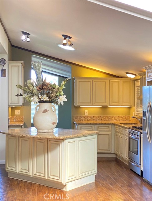 23777 MULHOLLAND HWY SPC 91 photo 6