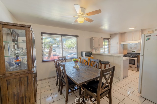 13166 Fernmont Street photo 6