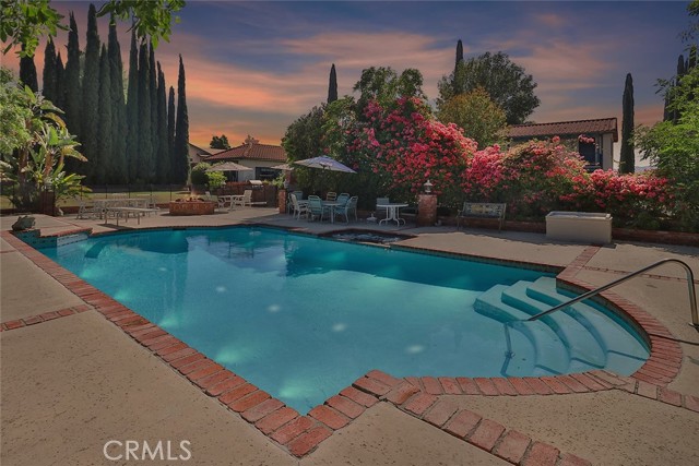 900 Ettin Avenue photo 2