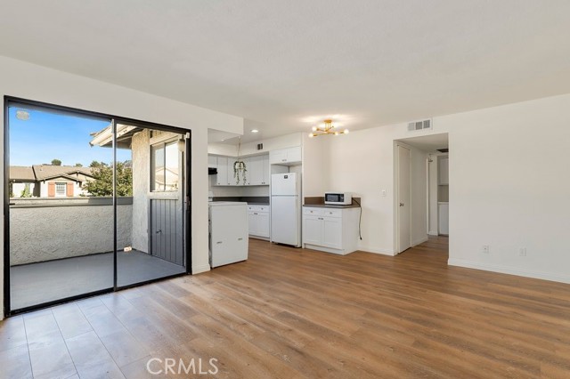 150 Majestic Court, 1010 photo 5