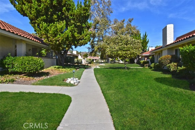 2225 Crespi Lane photo 2