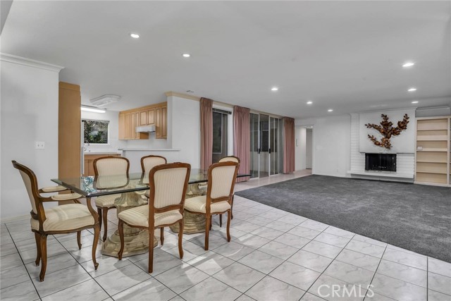 Dining Area/Living Room