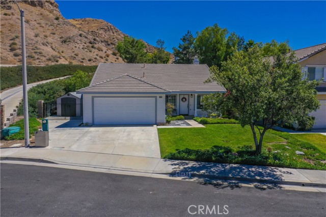 Image 3 for 14433 Colorado Pl, Canyon Country, CA 91387