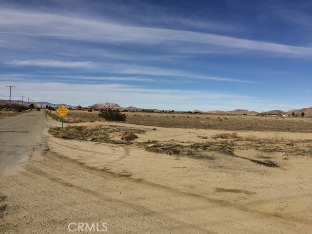 50 W On Rosamond Boulevard, Rosamond, California 93560, ,Land,For Sale,50 W On Rosamond Boulevard,CRSR19209595