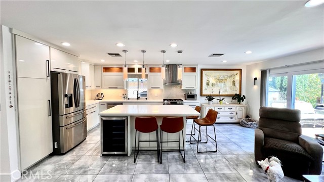 Detail Gallery Image 8 of 24 For 23777 Mulholland #171,  Calabasas,  CA 91302 - 2 Beds | 2/1 Baths