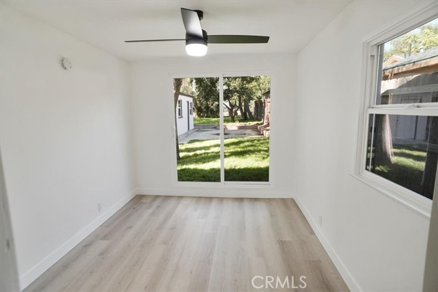 13585 Dyer Street photo 6