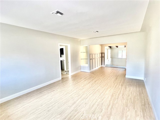 1437 North Naomi Street photo 8