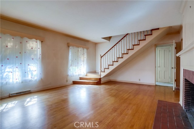 5209 Bellaire Avenue photo 6