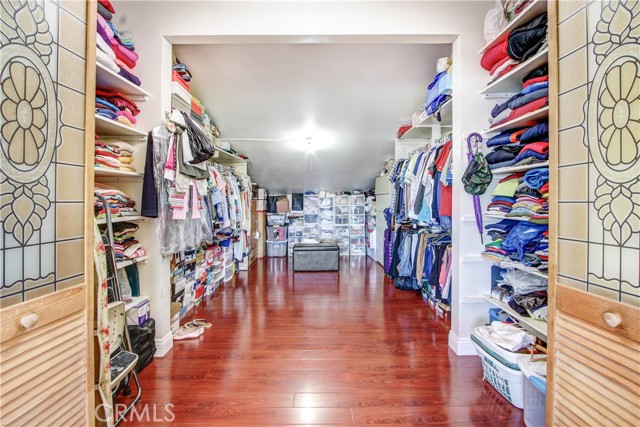 17021 Lassen Street photo 21