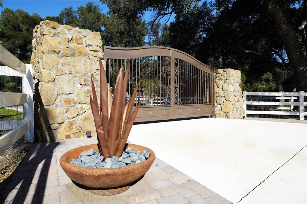 27731 Sand Canyon Road, Canyon Country, CA 91387
