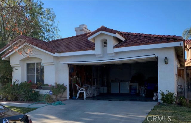 140 Fox Mills Ln, Riverside, CA 92506