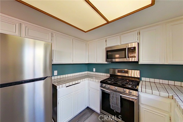 8958 Burnet Avenue, B5 photo 8