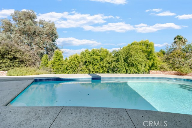 23644 Del Cerro Circle photo 2