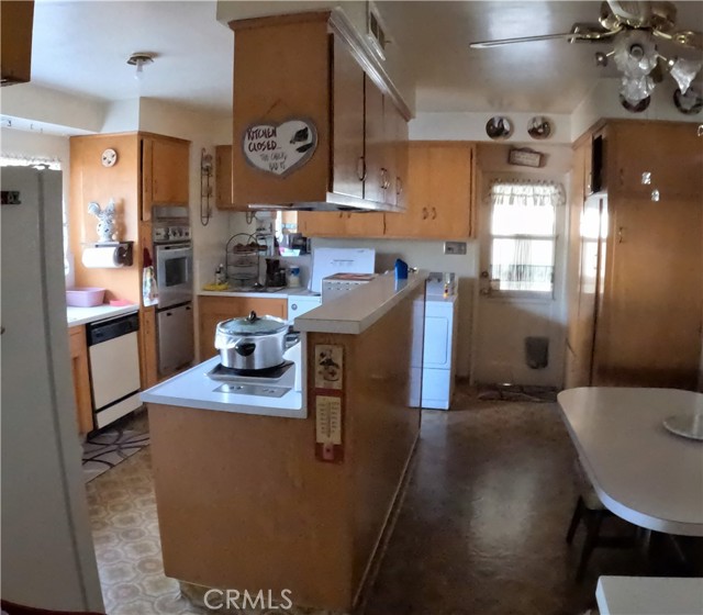 630 North Hagar Street photo 7