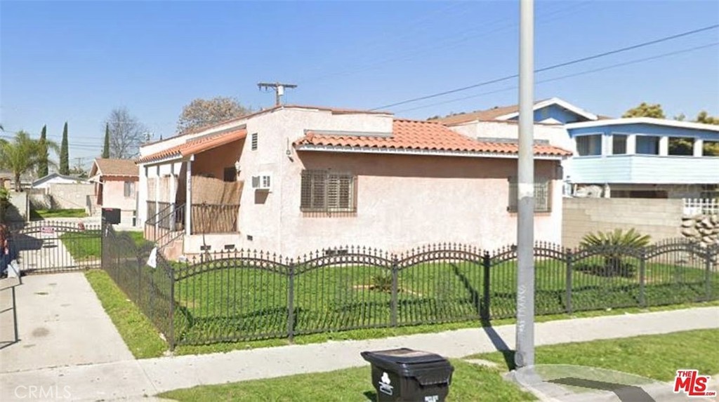 11815 Avalon Boulevard, Los Angeles, CA 90061