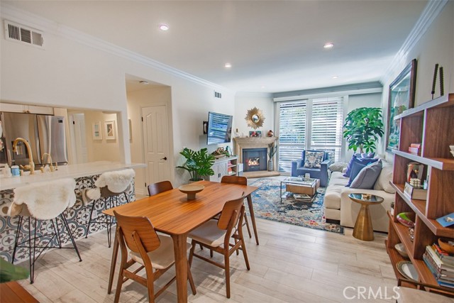 4128 Whitsett Avenue, 102 photo 8