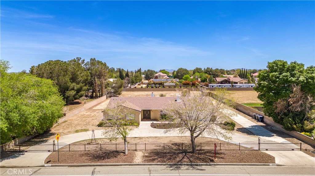 43904 35th Street E, Lancaster, CA 93535
