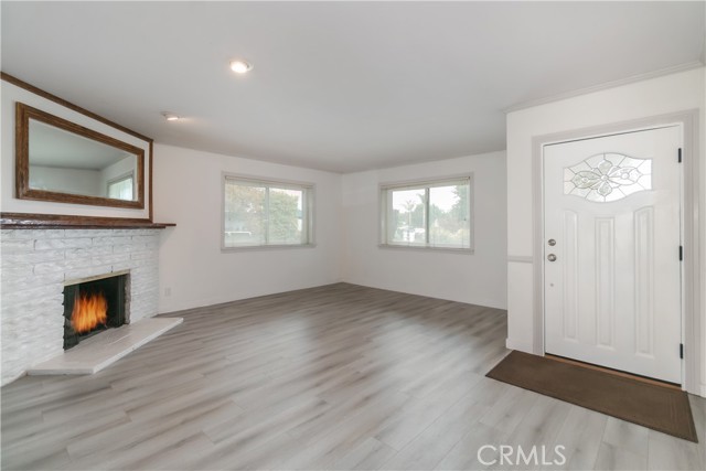 Entrance Living Room