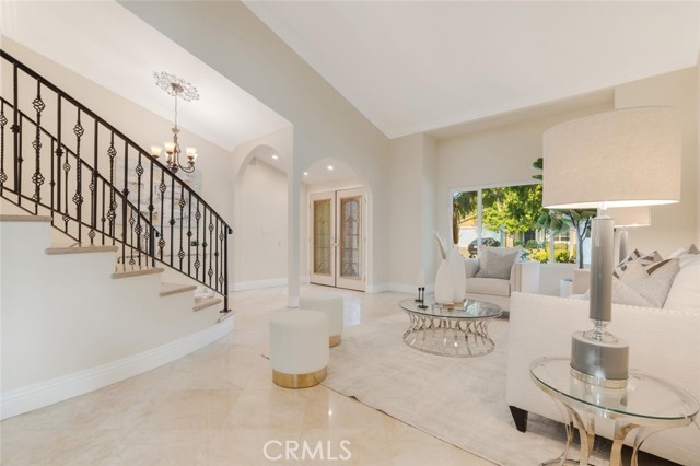 5305 Alfonso Drive photo 4