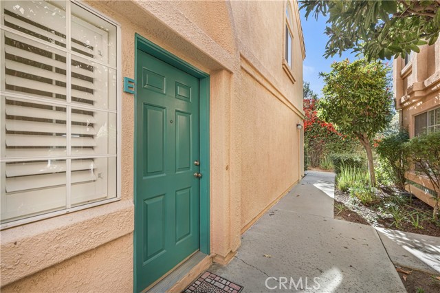 Detail Gallery Image 1 of 1 For 18836 Vista Del Canon #E,  Newhall,  CA 91321 - 2 Beds | 1 Baths