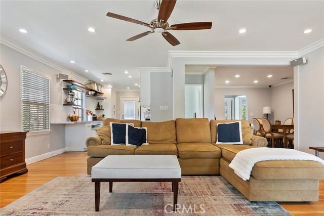 4512 Calhoun Avenue photo 4