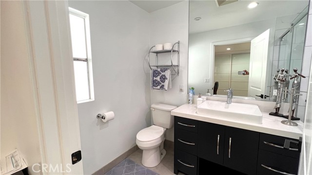 Detail Gallery Image 17 of 24 For 23777 Mulholland #171,  Calabasas,  CA 91302 - 2 Beds | 2/1 Baths