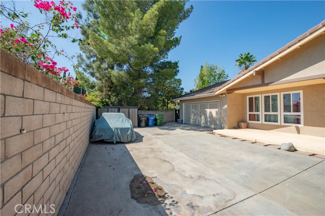 17259 Ballinger Street photo 4