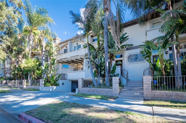 4520 Fulton Avenue, 10 photo 1