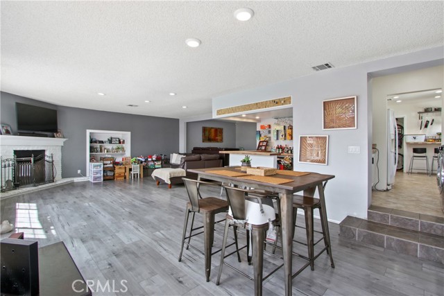 10006 Woodley Avenue photo 5