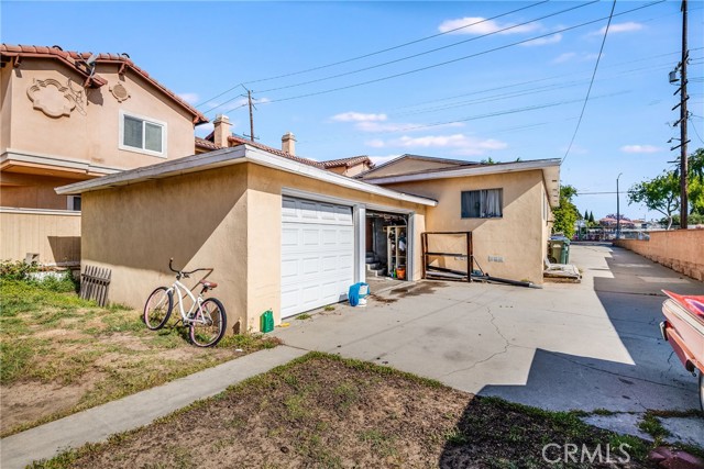 2304 Grant Avenue, Redondo Beach, California 90278, ,Residential Income,Sold,Grant,SR22091187