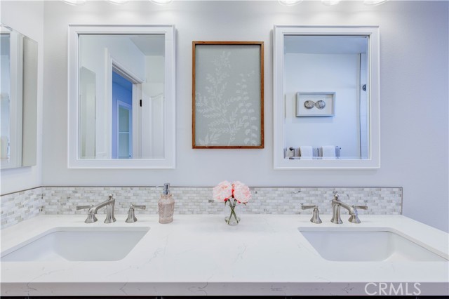 Guest bathroom vanity