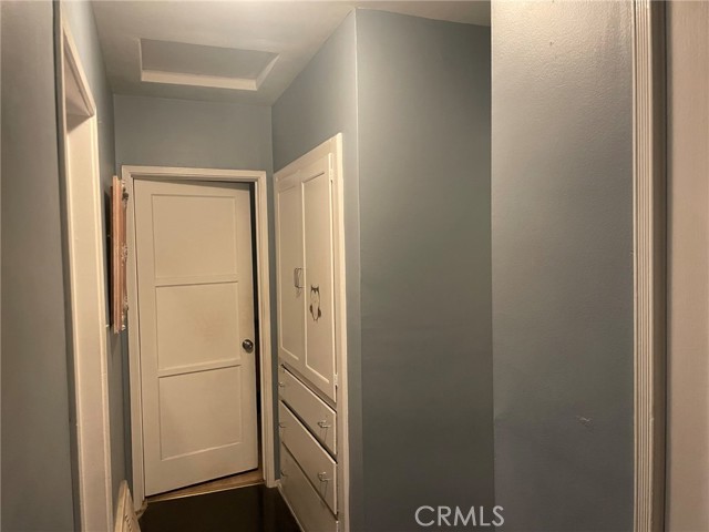 14823 Cohasset Street photo 6
