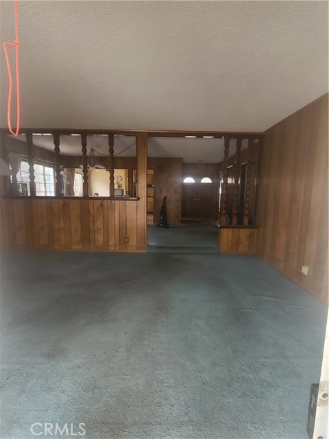 18140 Eccles Street photo 3