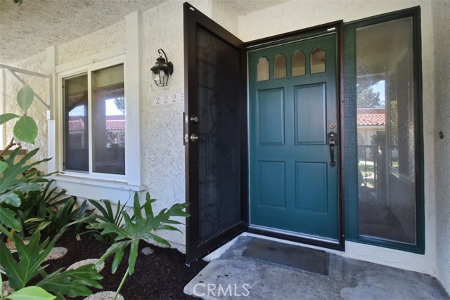 2225 Crespi Lane photo 4