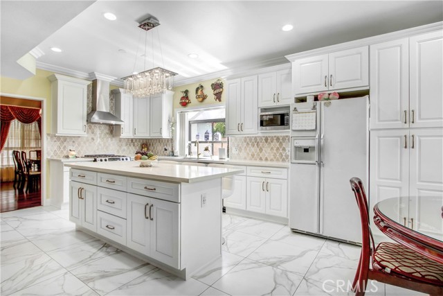 17021 Lassen Street photo 12