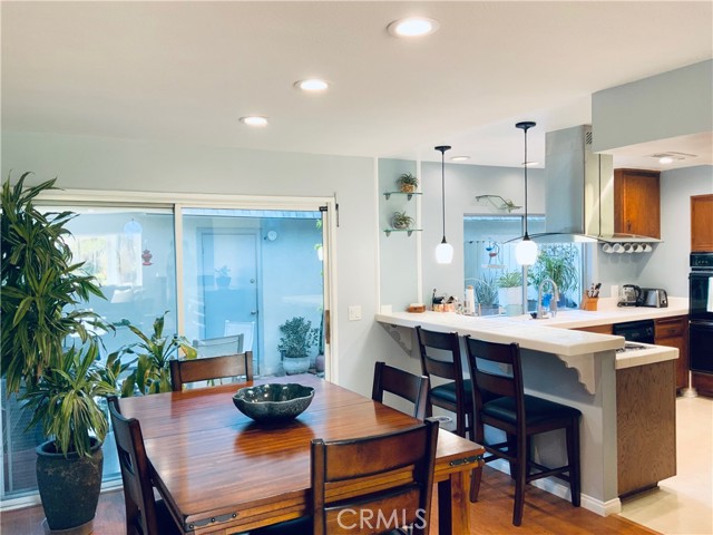 20730 Devonshire Street, D photo 4