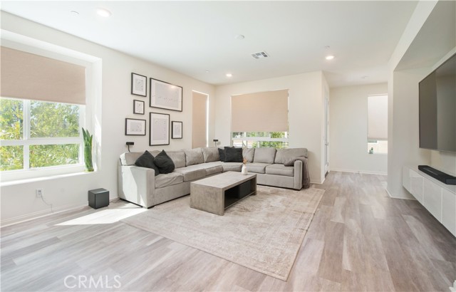 MLS# SR22207580