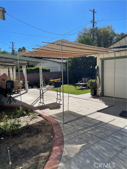 21230 Velicata Street photo 3