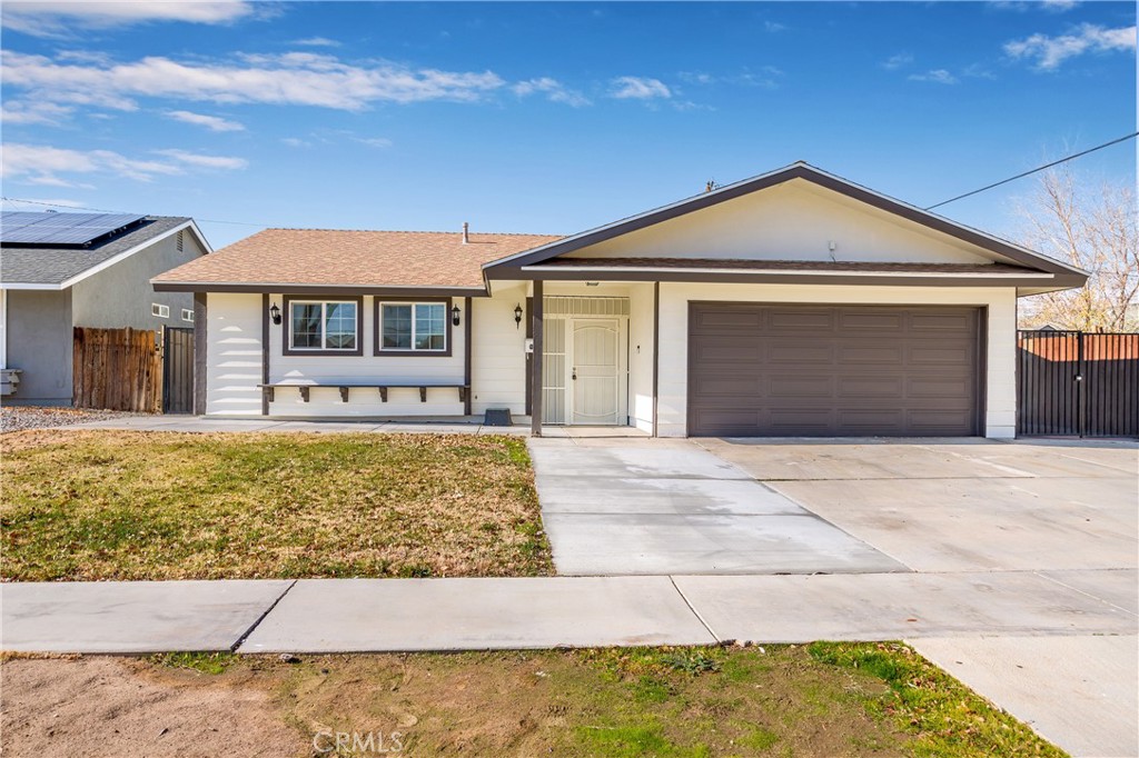 43851 Beech Avenue, Lancaster, CA 93534