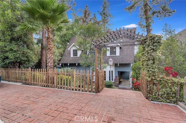4379 Morro Drive photo 2