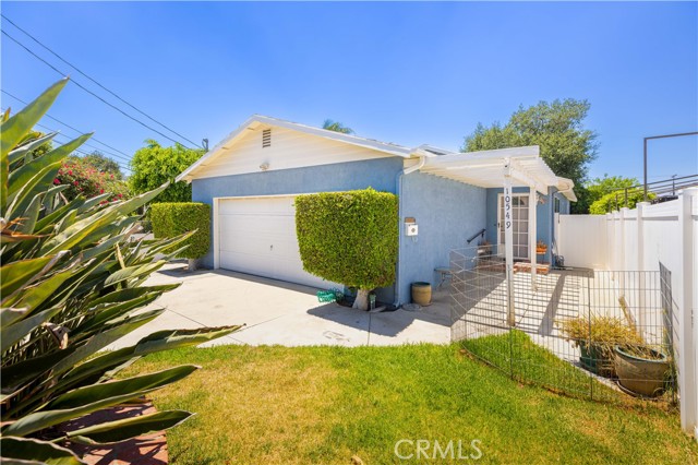 Image 3 for 10549 Rhodesia Ave, Sunland, CA 91040