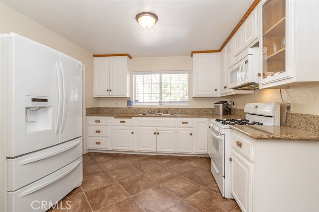 13231 Woodcock Avenue photo 4