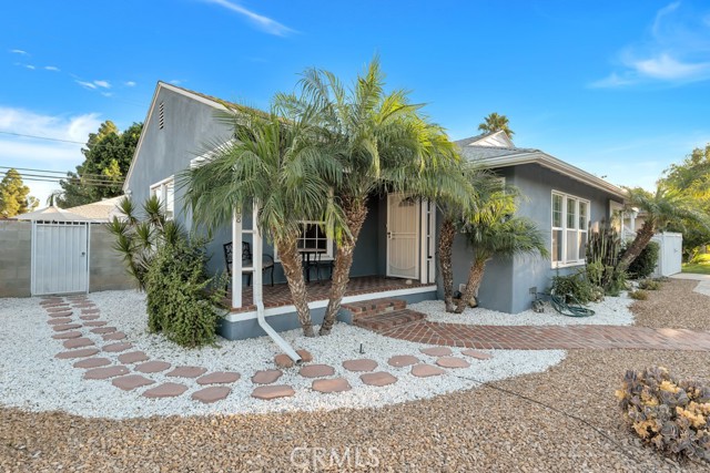 16908 Los Alimos Street photo 3