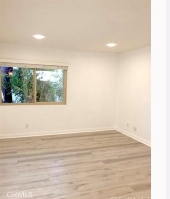 Detail Gallery Image 11 of 14 For 23647 Park Capri #88,  Calabasas,  CA 91302 - 3 Beds | 2 Baths