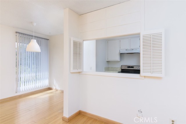 510 North Jackson Street, 302 photo 8