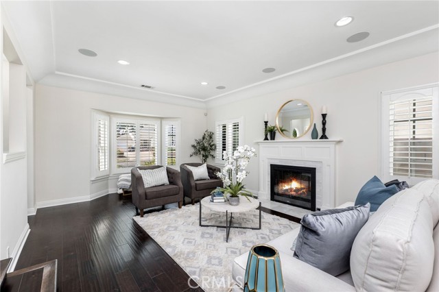 1748 North Avon Street photo 6