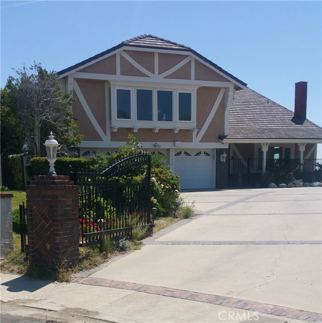 Photo of 11701 Monte Leon Way, Northridge, CA 91326